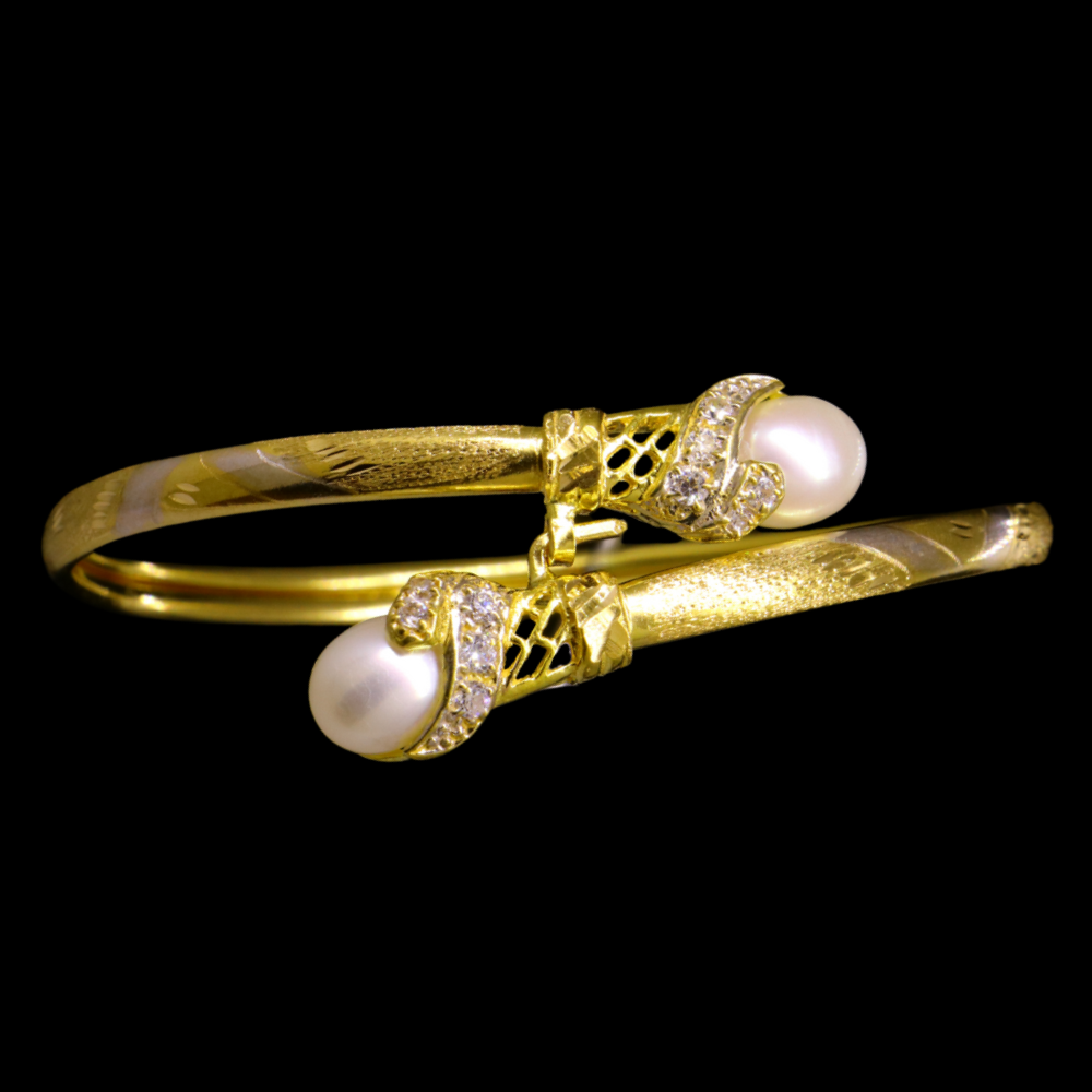 21K Gold Bangle