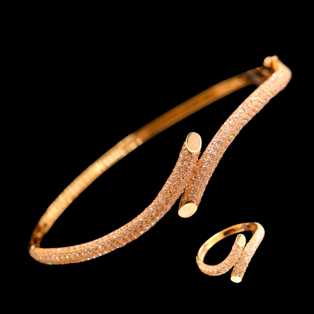 18K Gold Bangle with matching ring